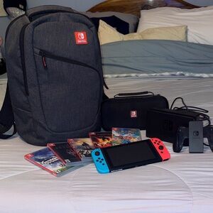 DEAL‼️DEAL‼️DEAL‼️Price drop‼️‼️Nintendo Switch with Gray Backpack